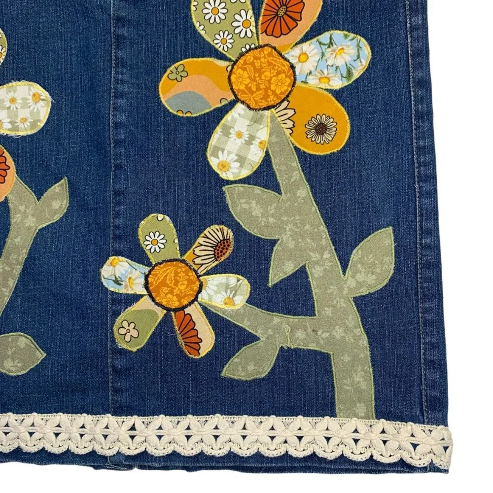 Sonoma Denim Pencil Jean Skirt Flower Applique Boho Crochet Trim Womens 8